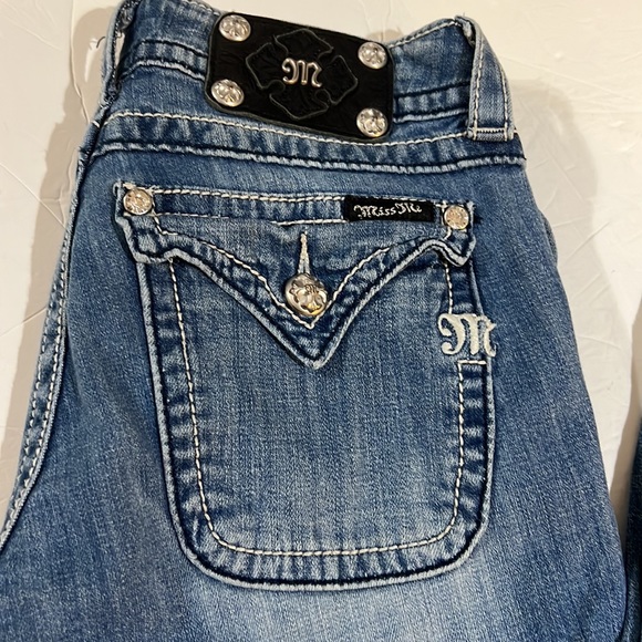 Miss me studded rhinestone jeans size 27 wide leg - Picture 2 of 11